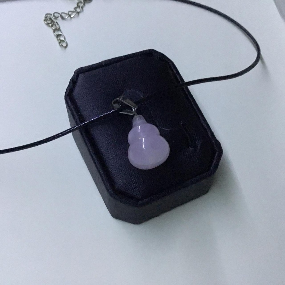 Elegant Rose Quart Gourd Pendant Necklace